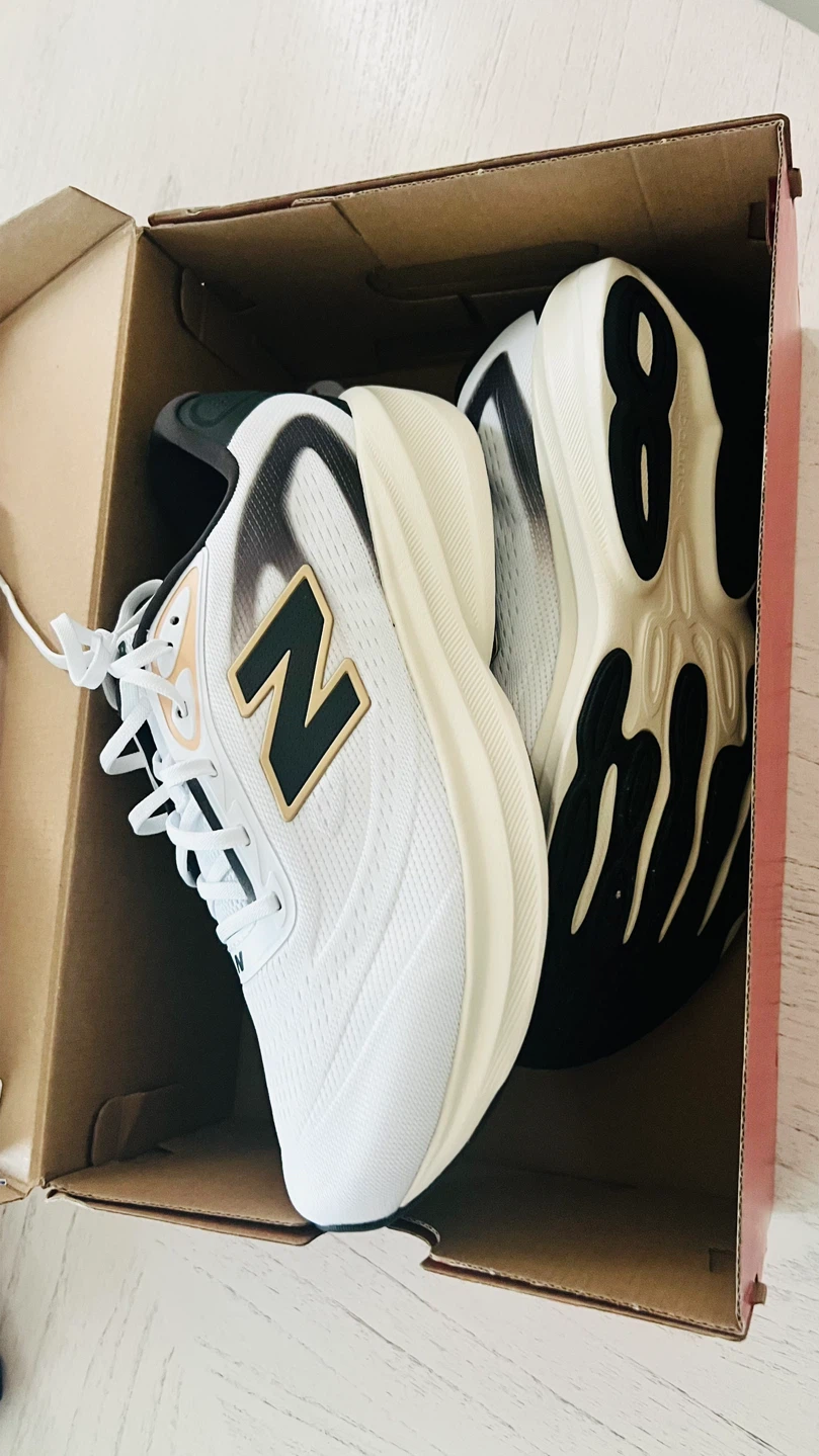 New Balance Fresh Foam 680  unisex Size 9.5 men / 11 woman - photo 4
