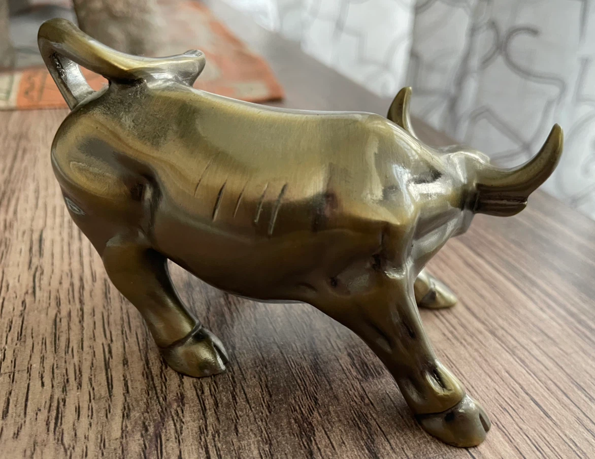Vintage Antique Wall Street Charging Metallic Gold Bull Figure - photo 3