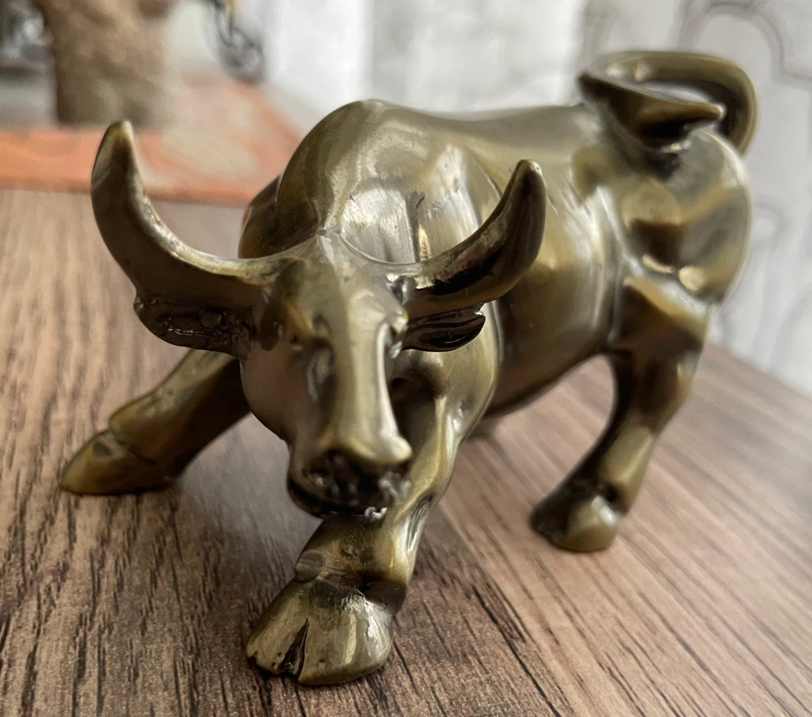 Vintage Antique Wall Street Charging Metallic Gold Bull Figure - photo 4