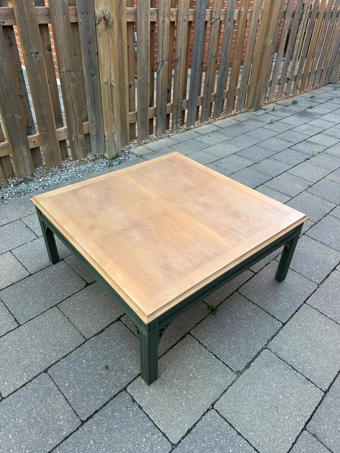 Square wooden coffee table - photo 4