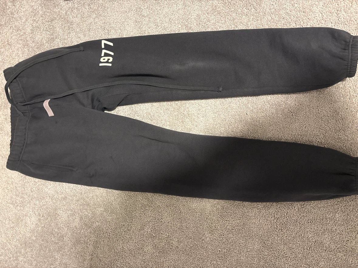 Fear of God Essentials 1977 Sweatpants