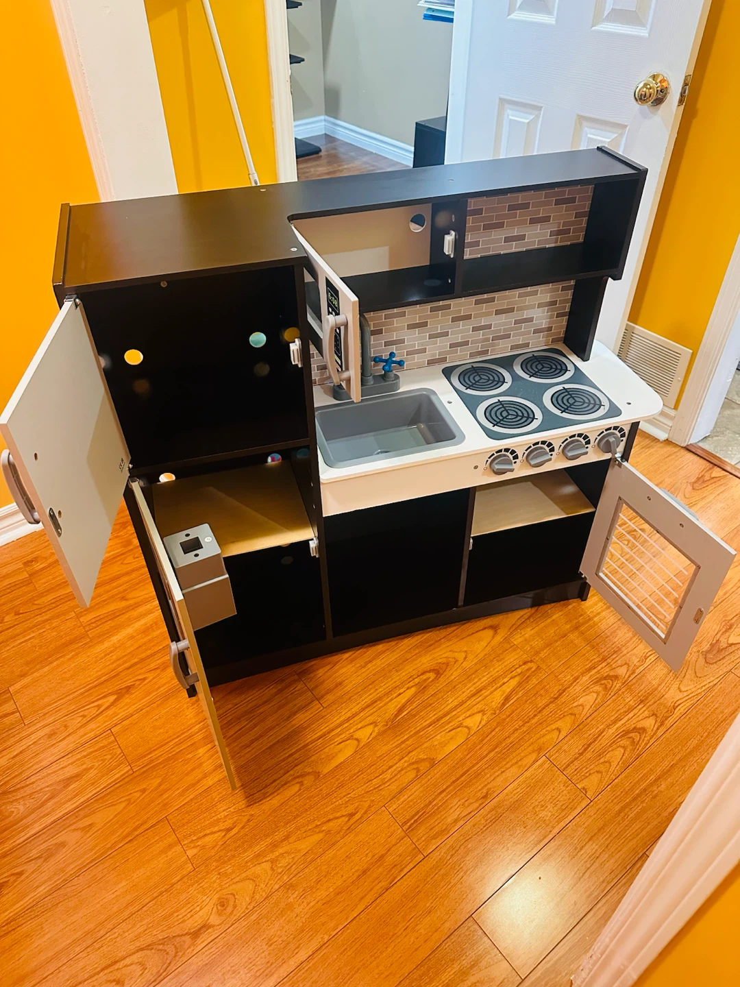 Wooden Play Kitchen - photo 2