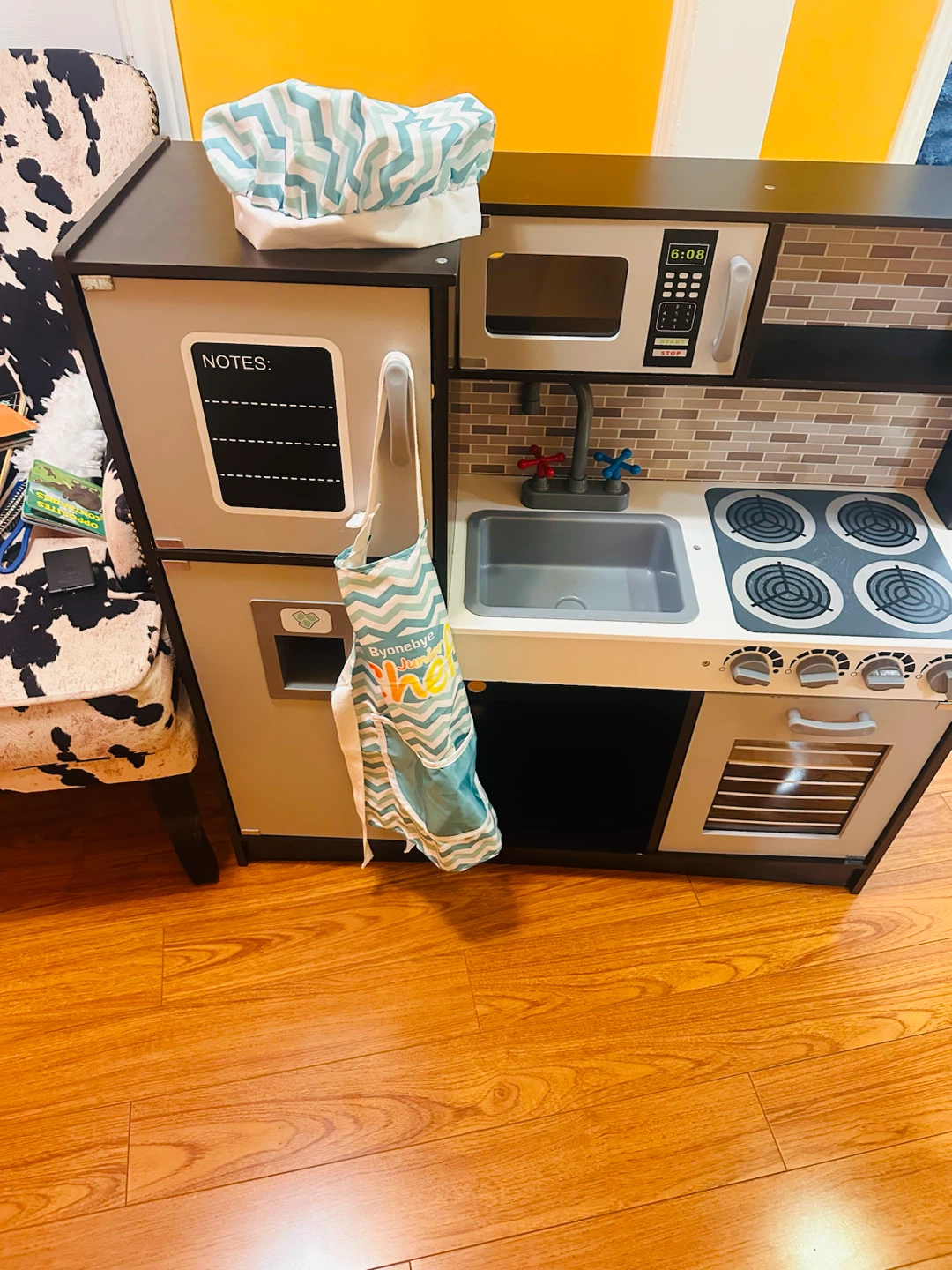 Wooden Play Kitchen - photo 4