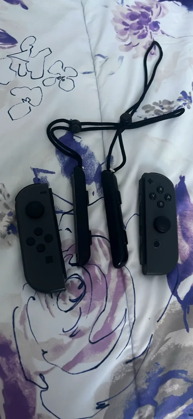 Nintendo Switch Joy-Con Controllers - Grey