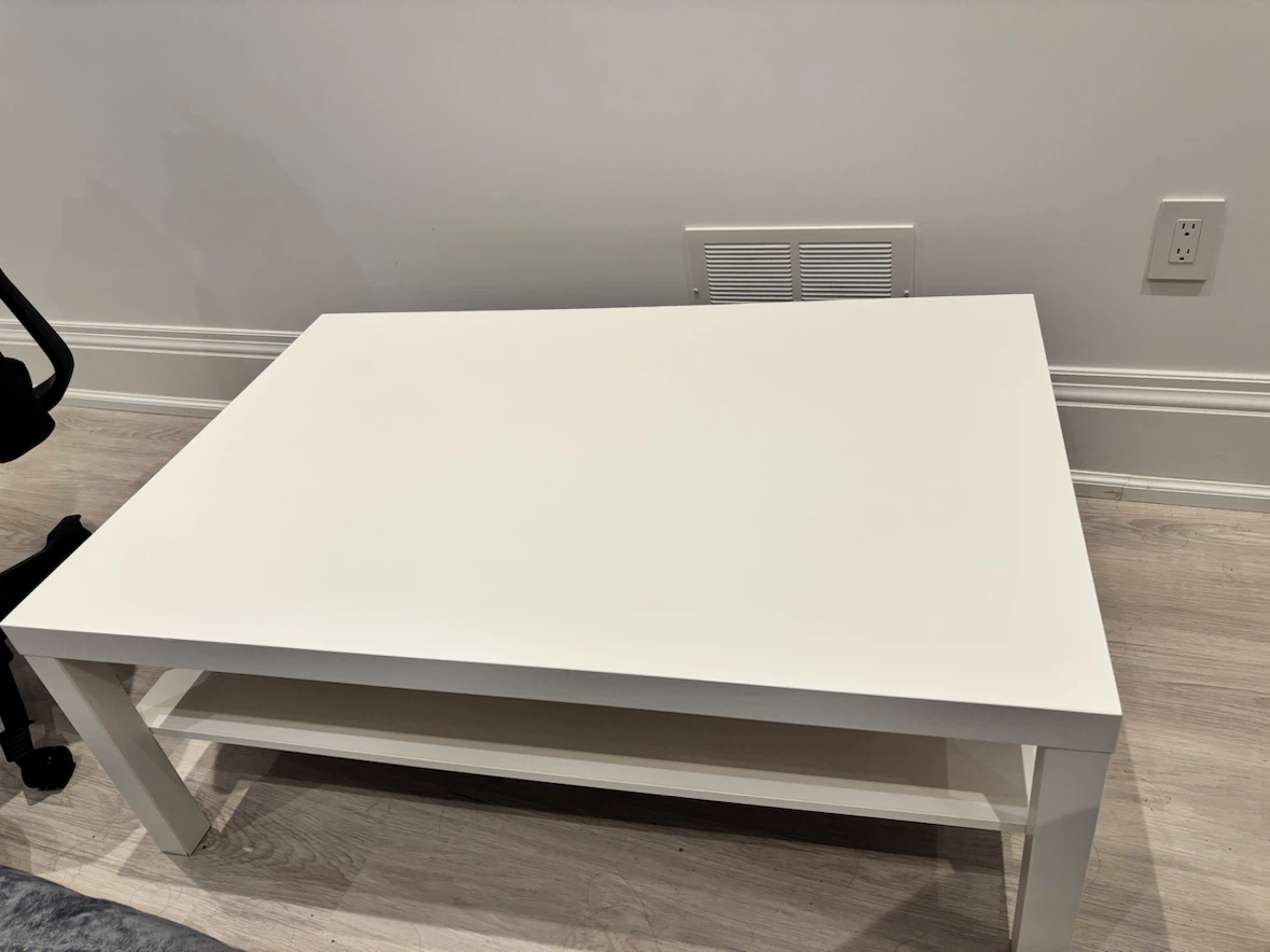 White Dining Table / Coffee Table – Great Condition - photo 2