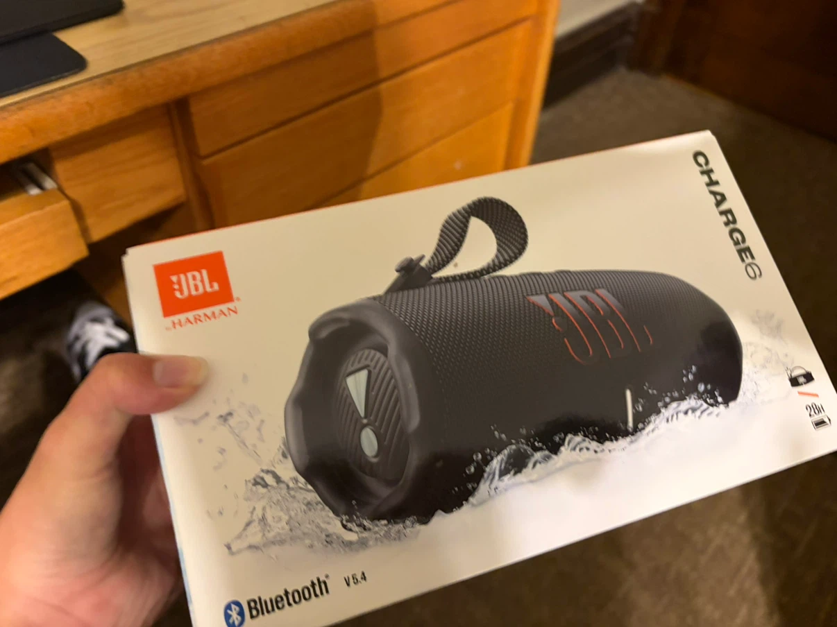 [NEW] JBL Charge 6 Bluetooth Speaker - Black