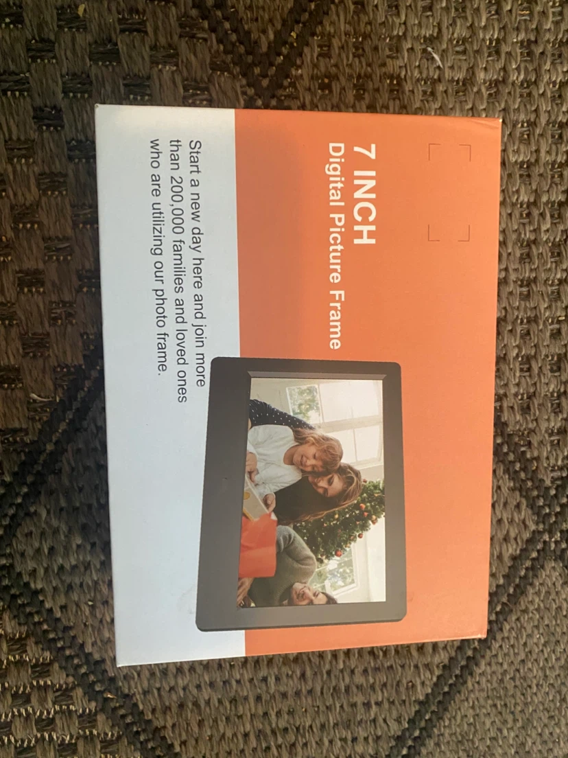 7 Inch Digital Picture Frame