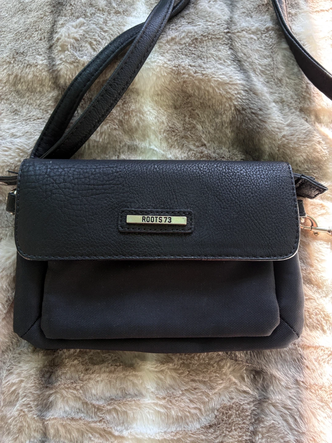 Roots 73 Black Crossbody Bag