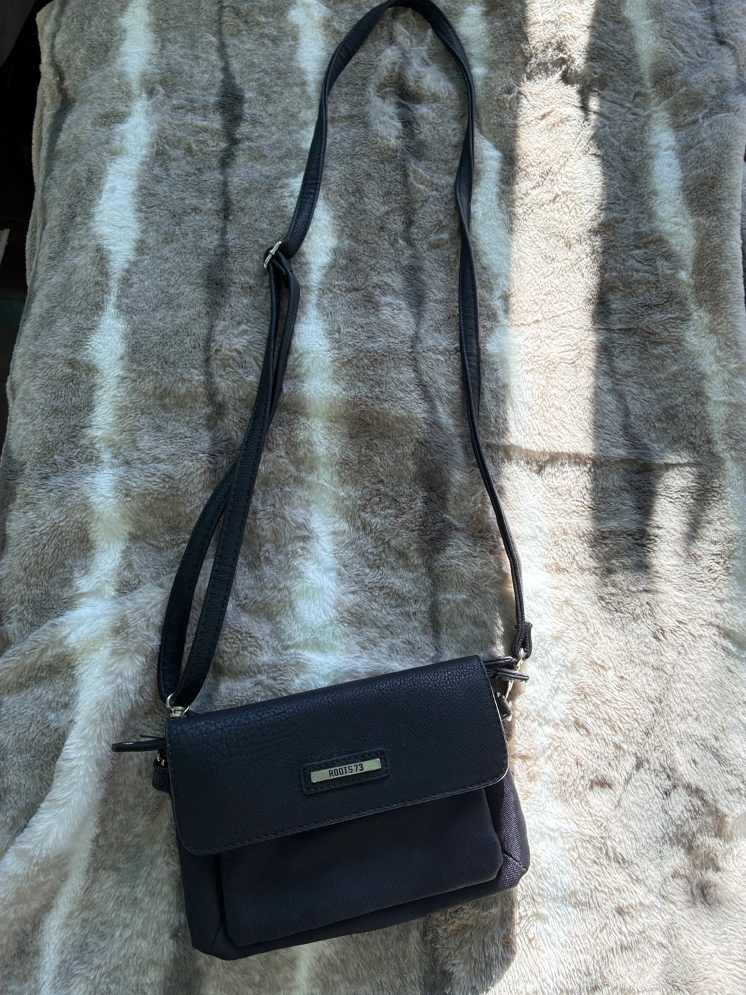 Roots 73 Black Crossbody Bag - photo 2