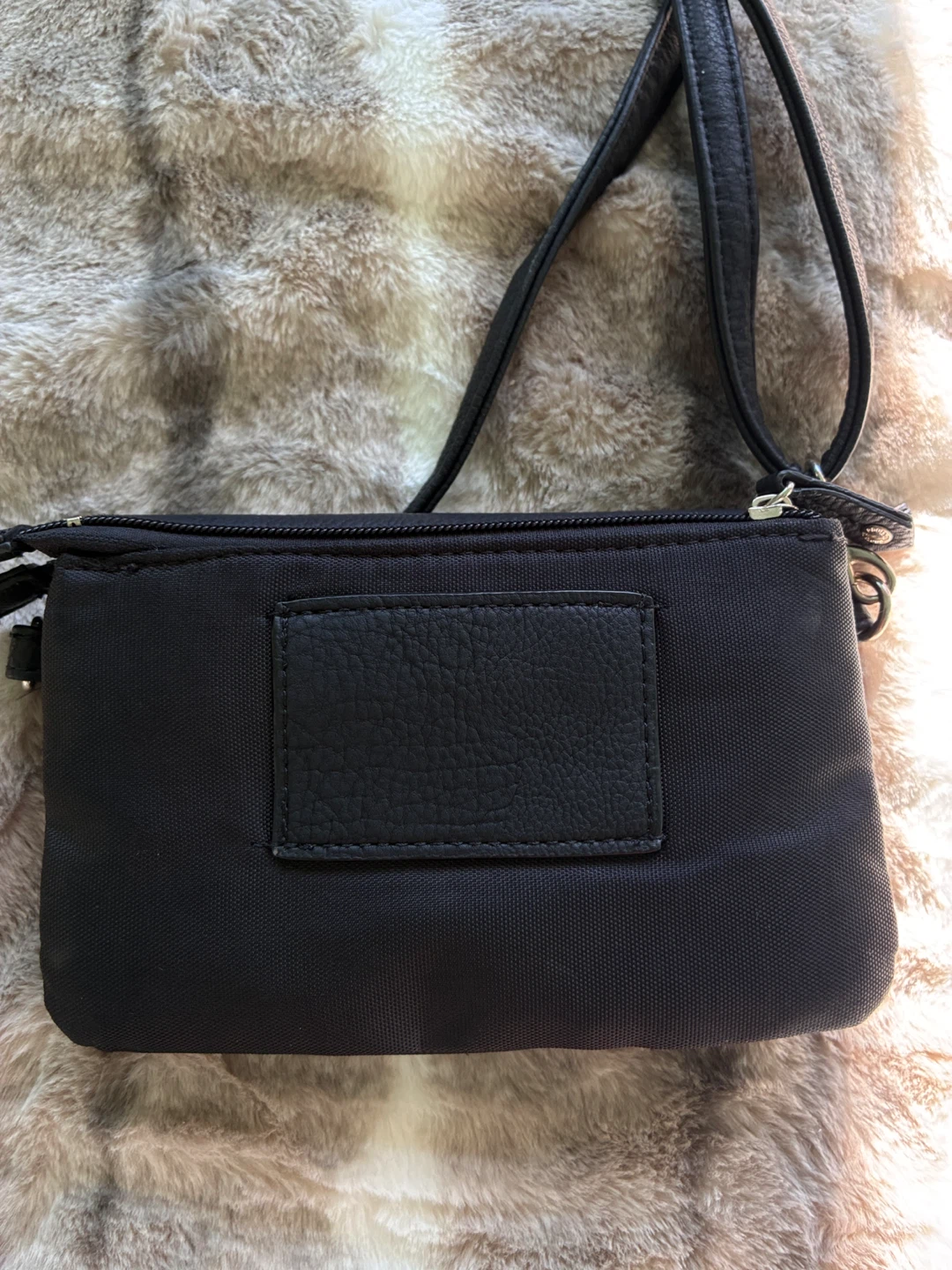 Roots 73 Black Crossbody Bag - photo 3