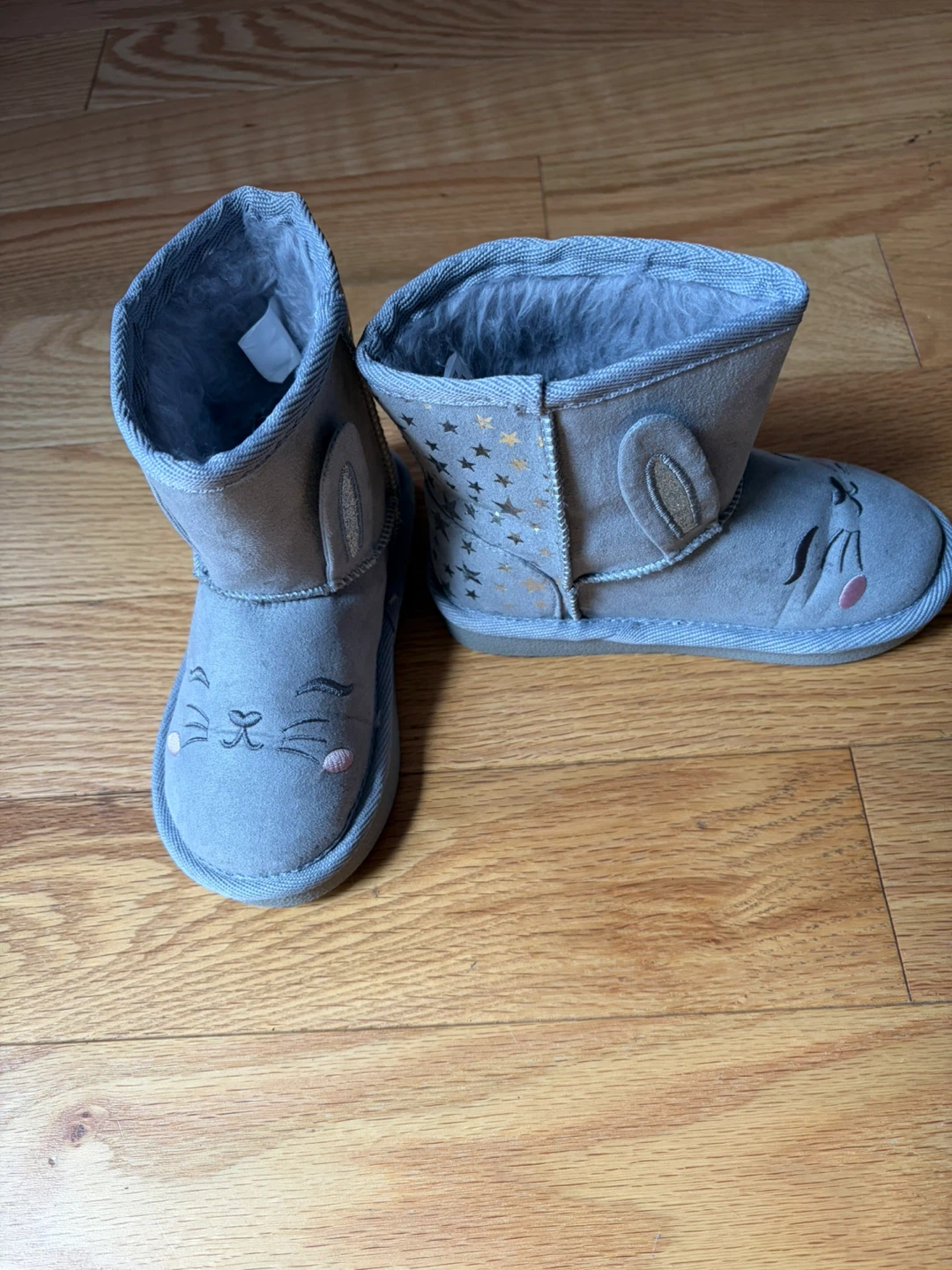 Kids grey bunny winter boots -size 9