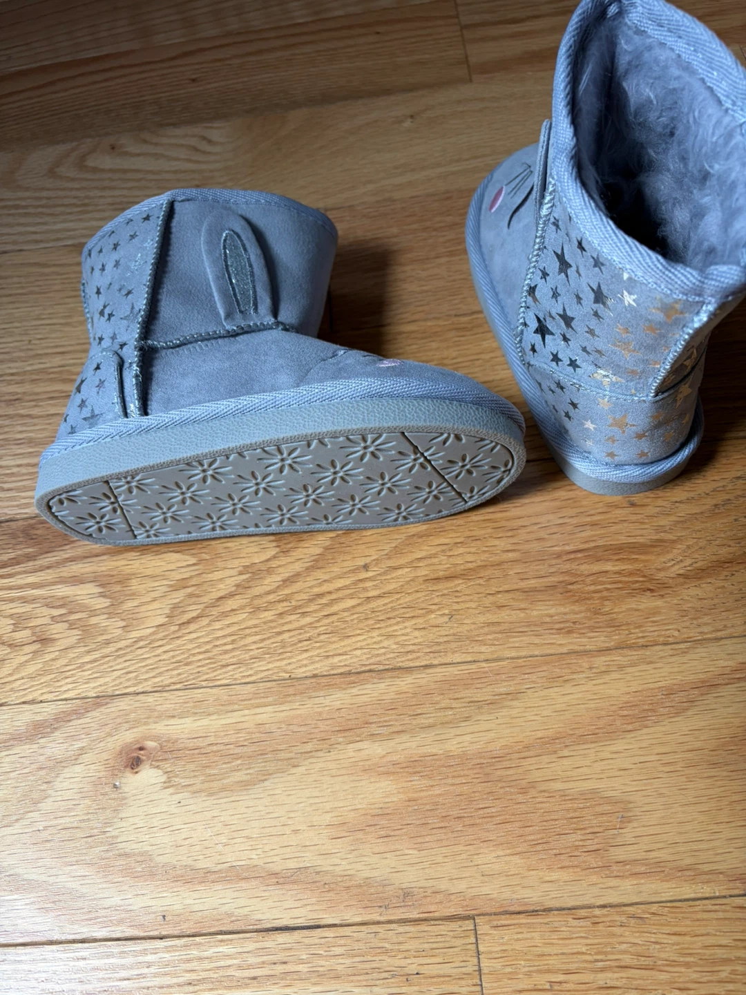 Kids grey bunny winter boots -size 9 - photo 3