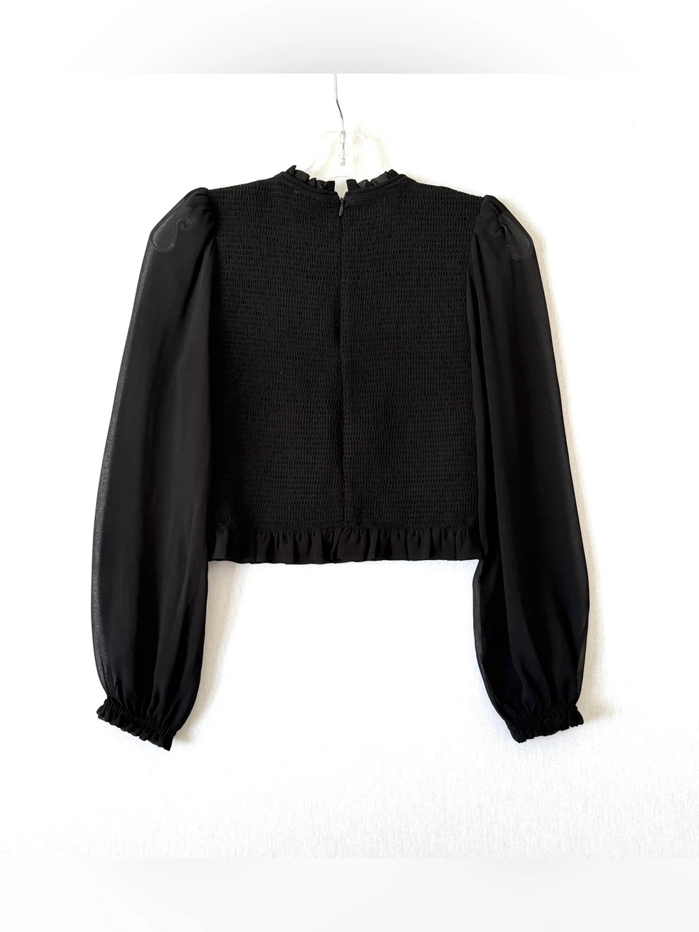 Aritzia Wilfred Tempest Blouse, Size M, Black Color - photo 4