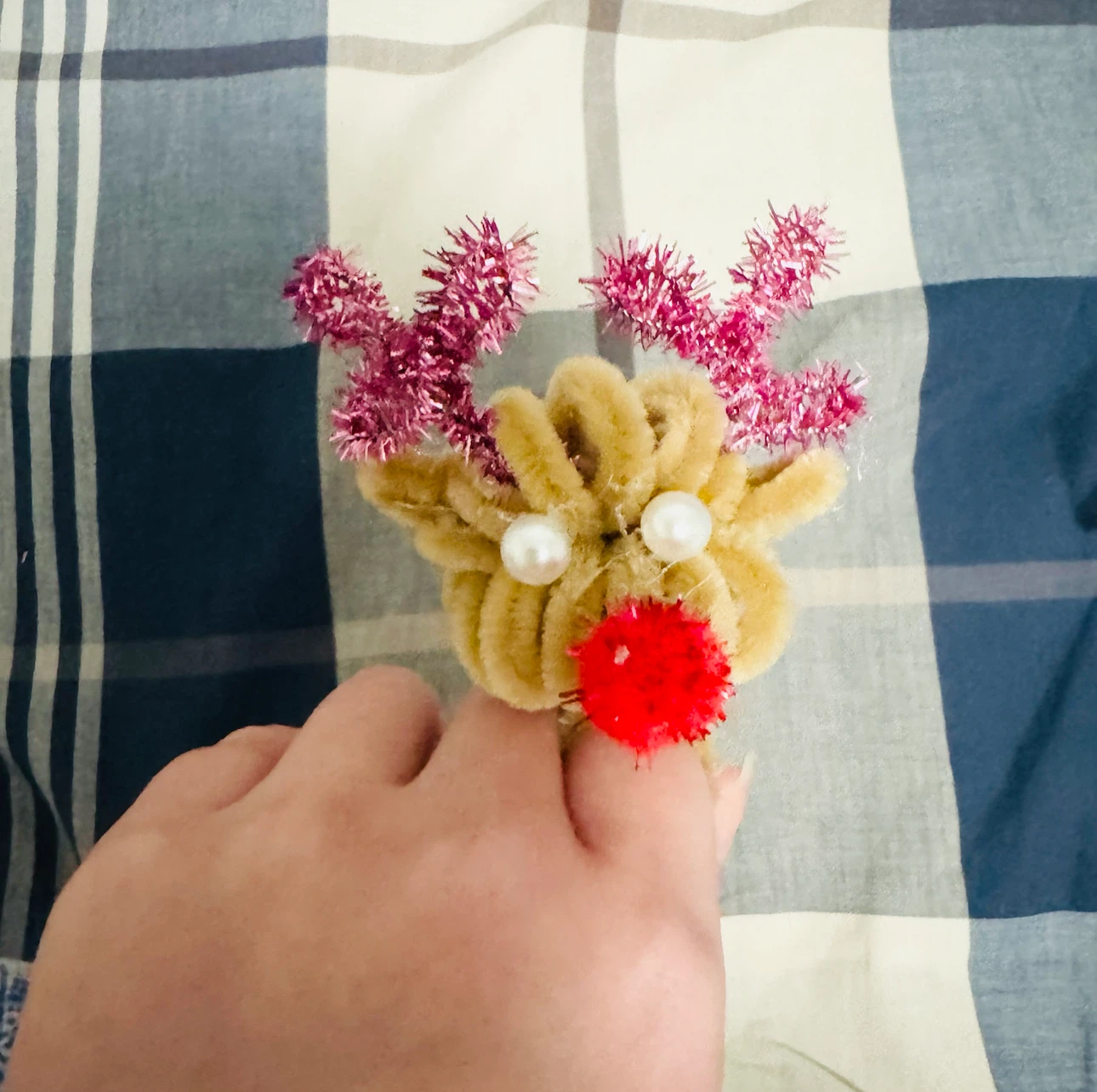 Handmade Pipe Cleaner Reindeer Finger Puppet