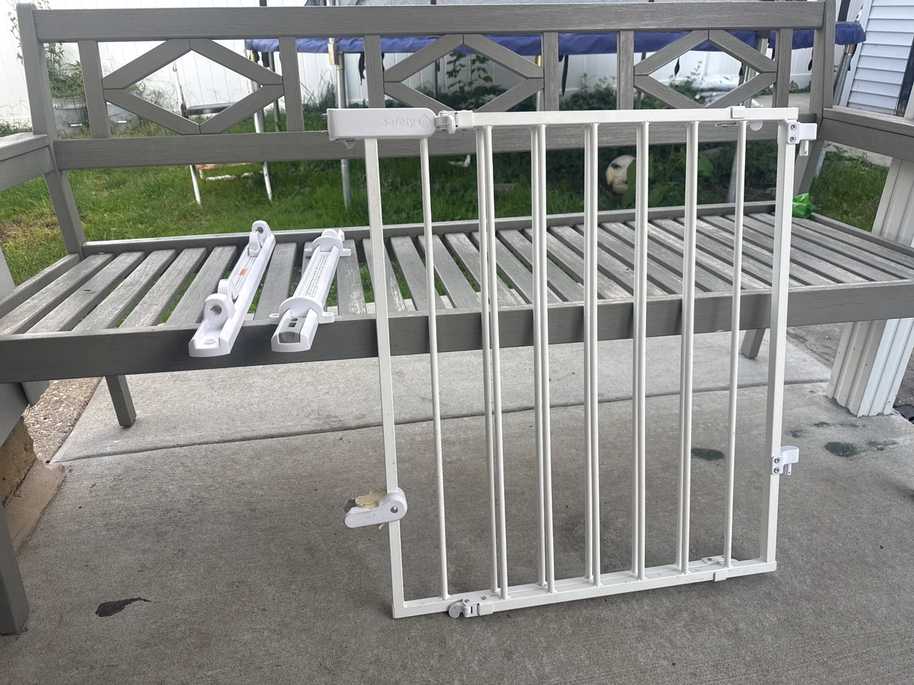 Safety 1st Ready to Install Gate