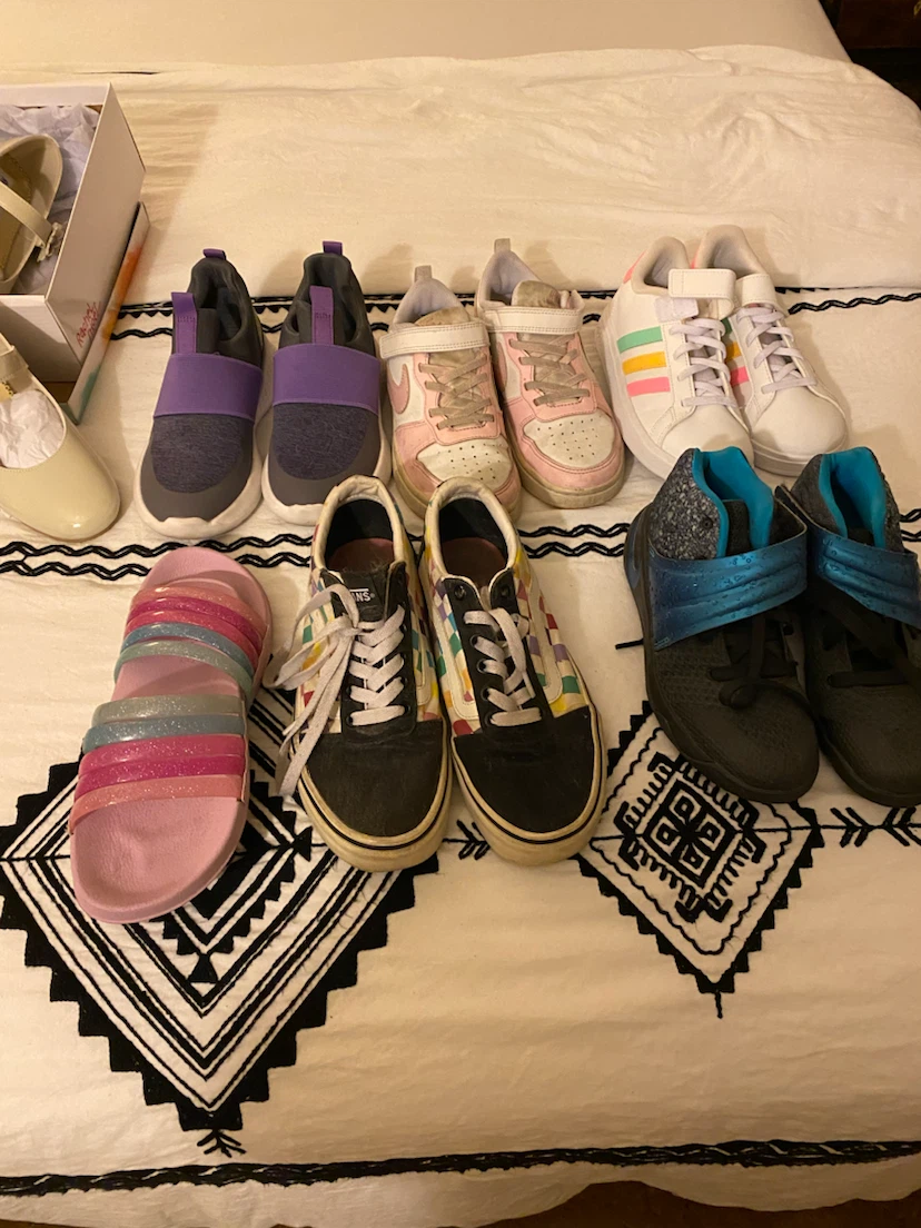 Girls' Shoe Bundle Shoes and More sizes 2- 4 - photo 2