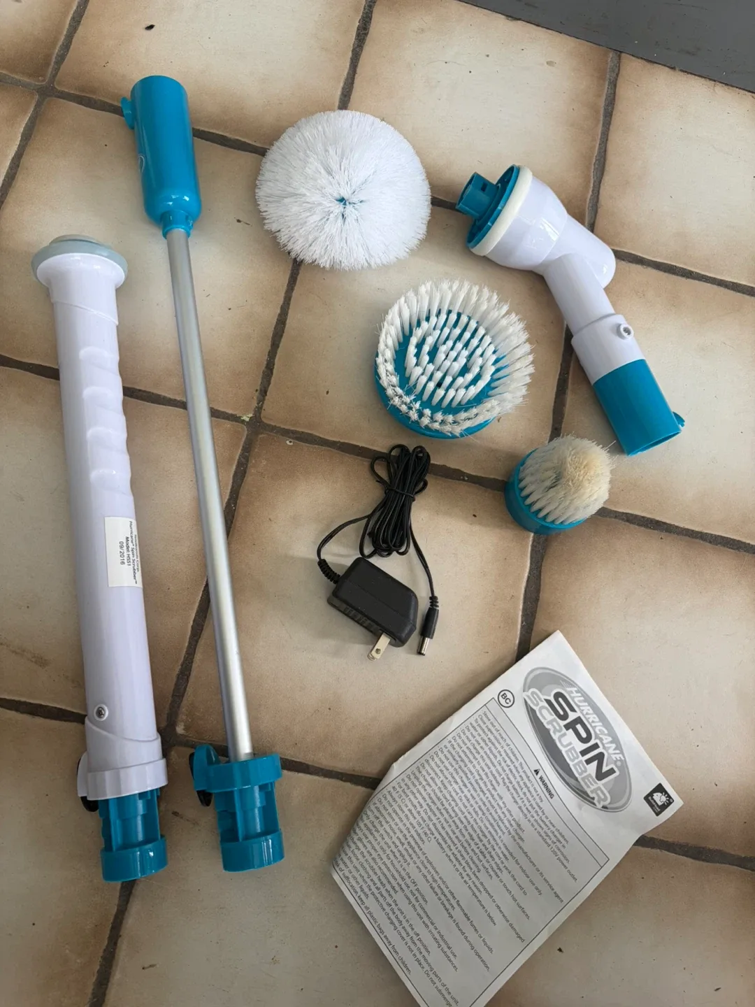Hurricane Spin Scrubber