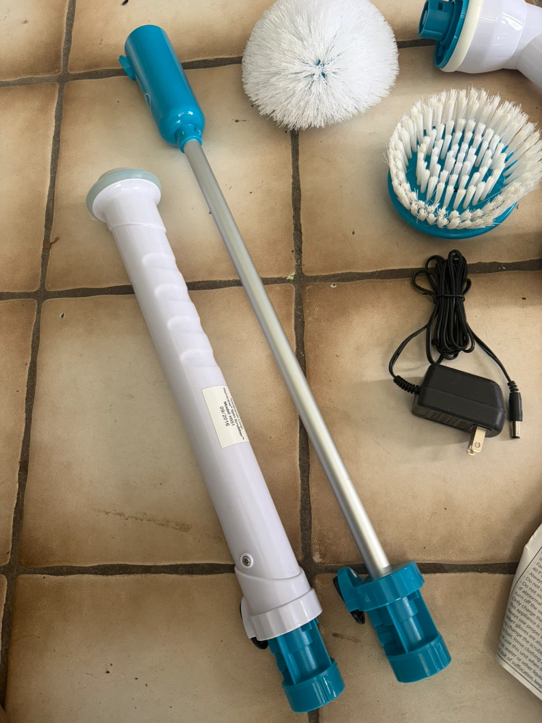 Hurricane Spin Scrubber - photo 3