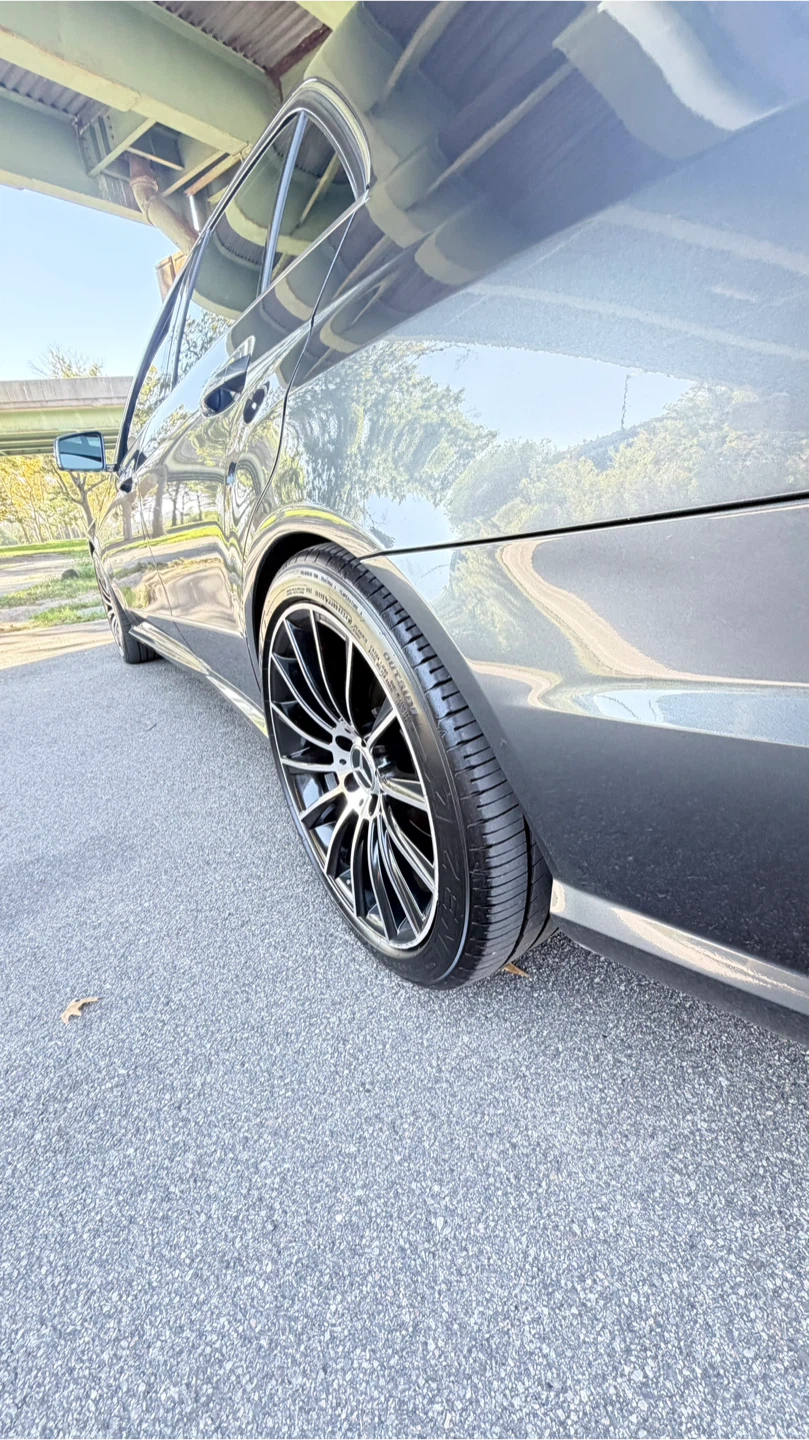2012 Mercedes-Benz E-Class Sedan - photo 4