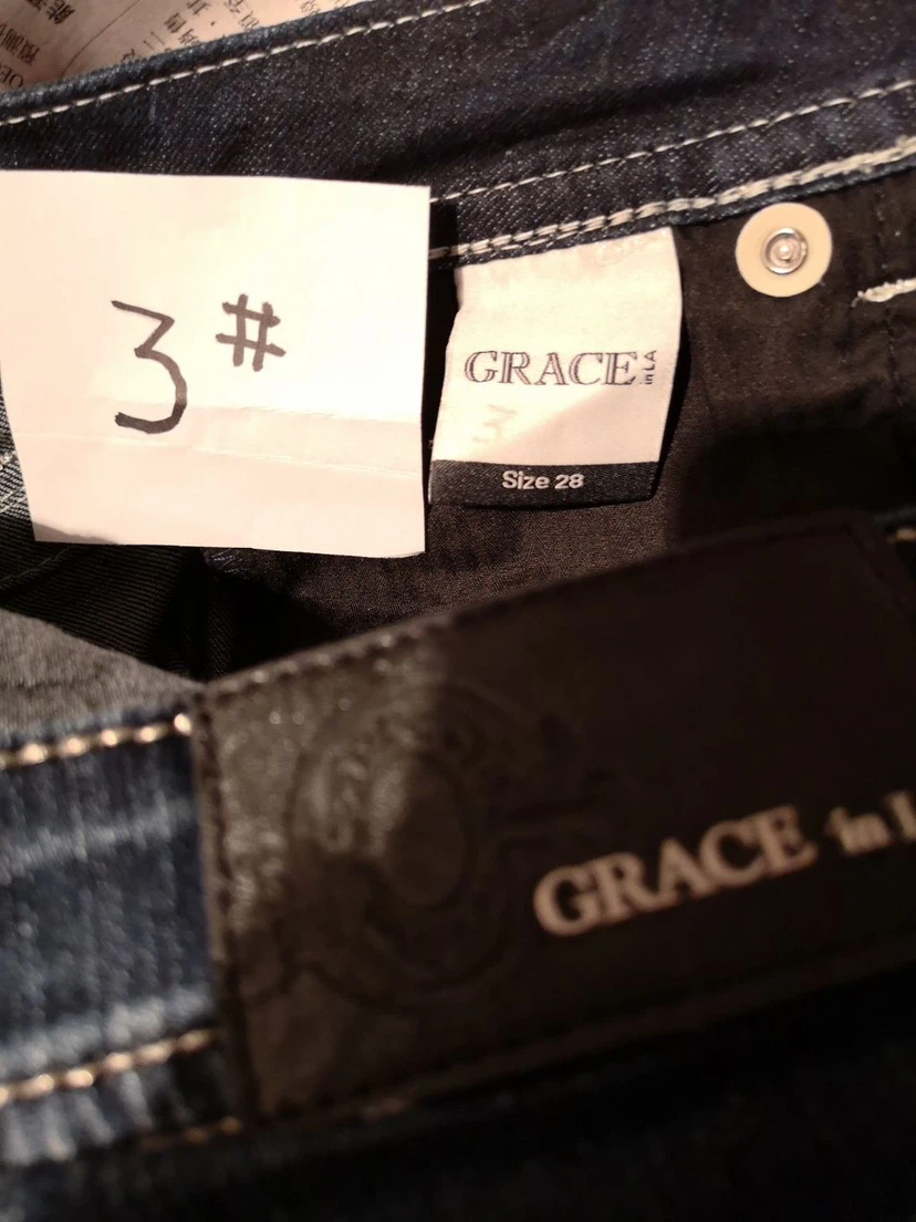 Grace in LA Jeans Size 28 - photo 3