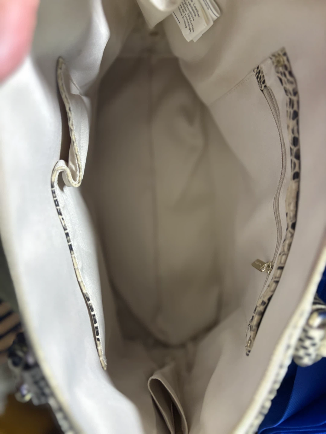 Danier Snake Print Leather Handbag - photo 3