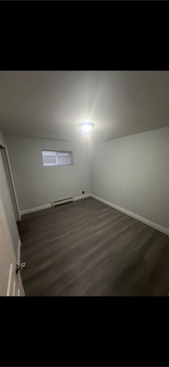 2 bedroom basement for rent - photo 4