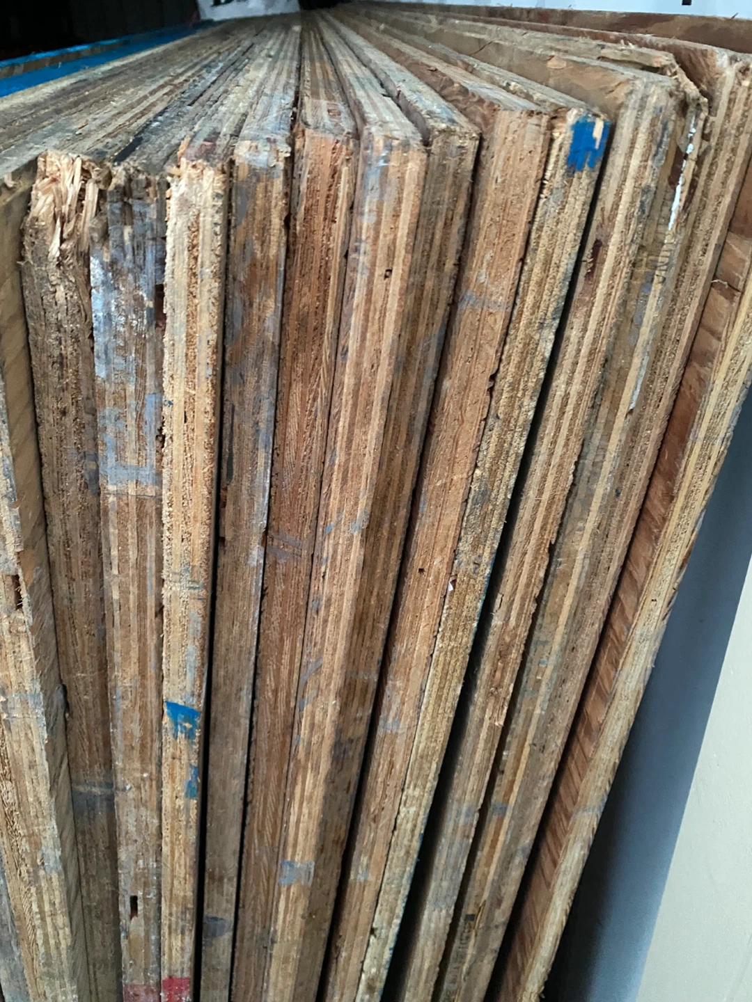 Assorted Plywood Sheets free delivery - photo 3