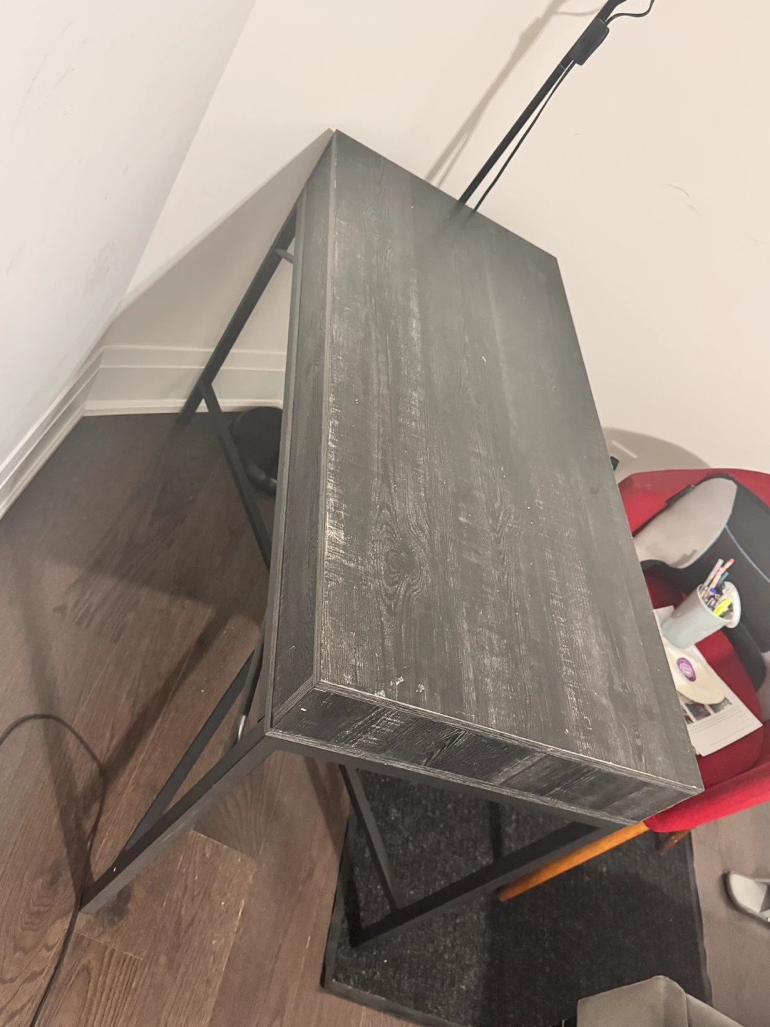 Black Woodgrain Desk - photo 4