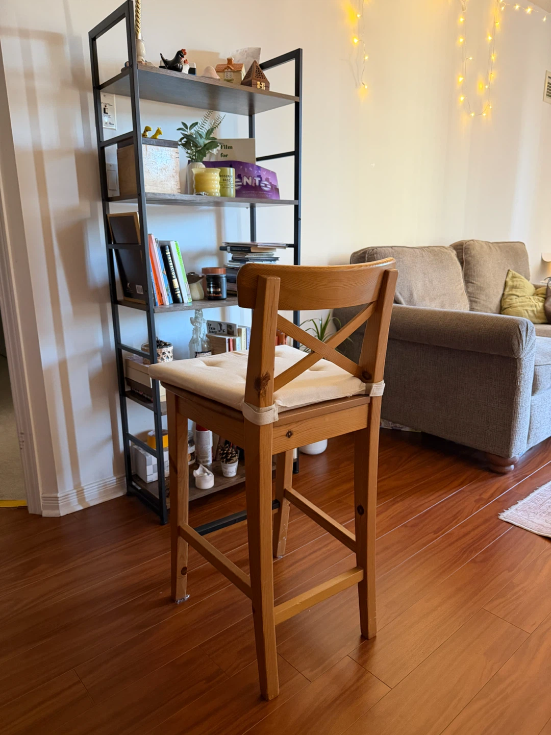 2 barstools ( 20 for both ) - photo 2