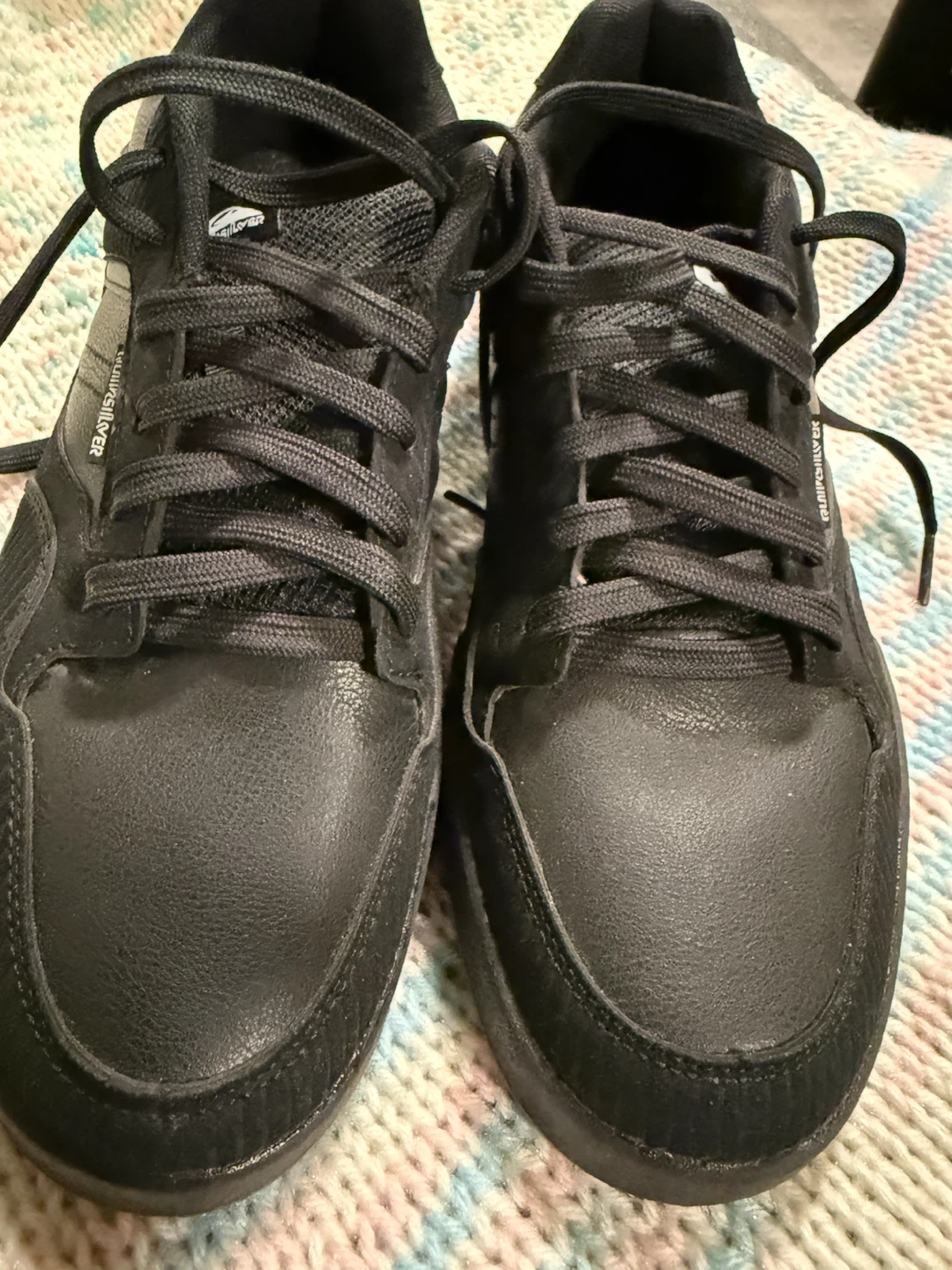 Quiksilver Men's Black Sneakers Size 9.5