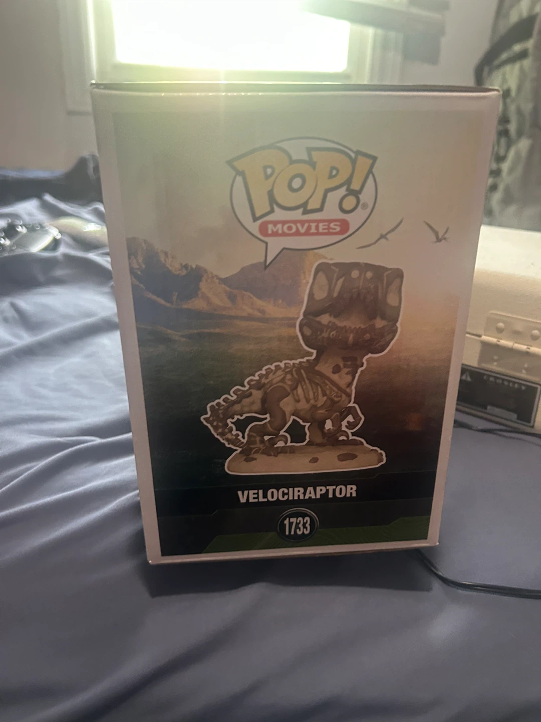 Funko Pop Jurassic World Velociraptor 1733 - photo 3
