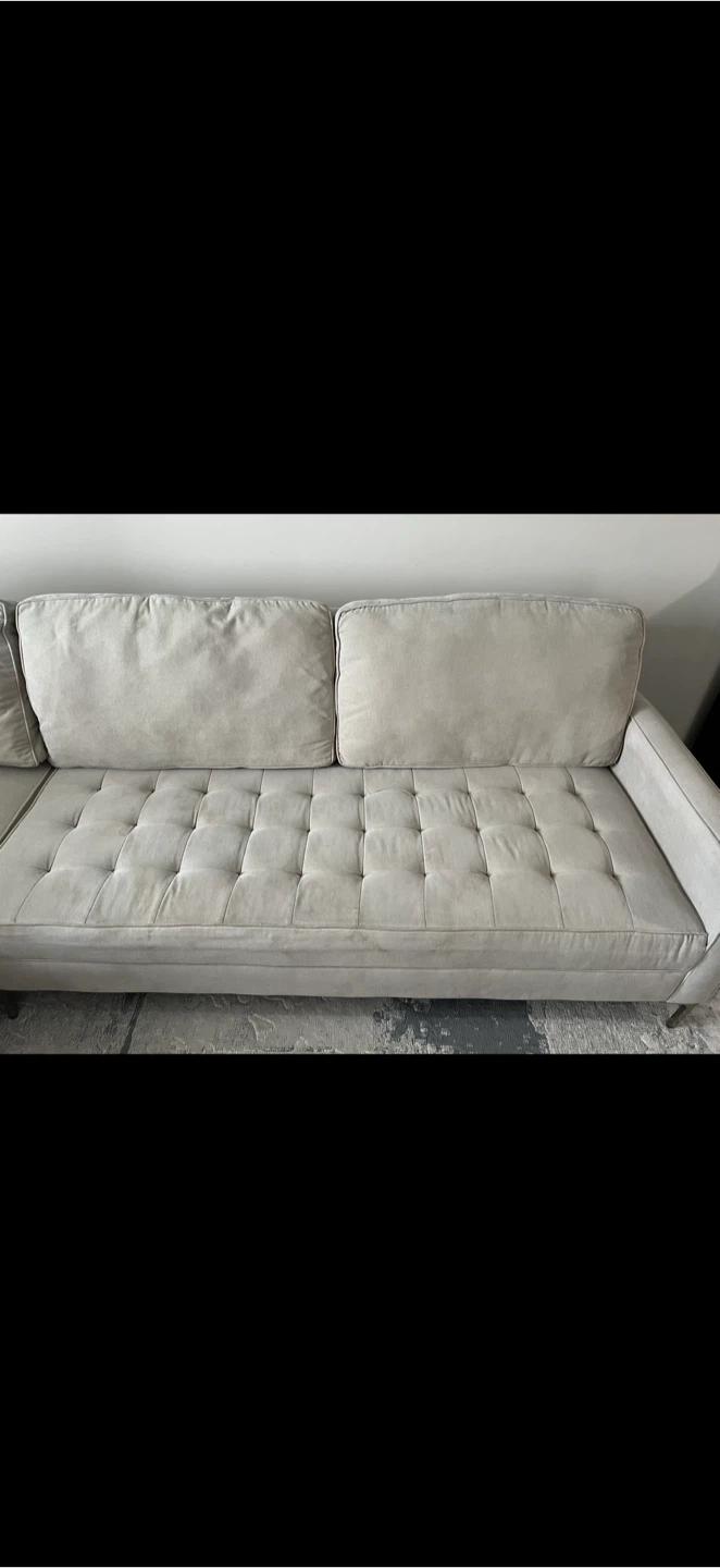 Beige tufted sectional sofa - photo 4