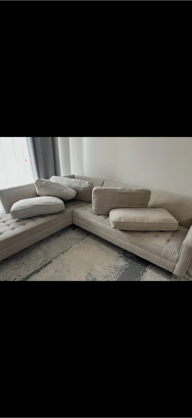 Beige tufted sectional sofa - photo 5