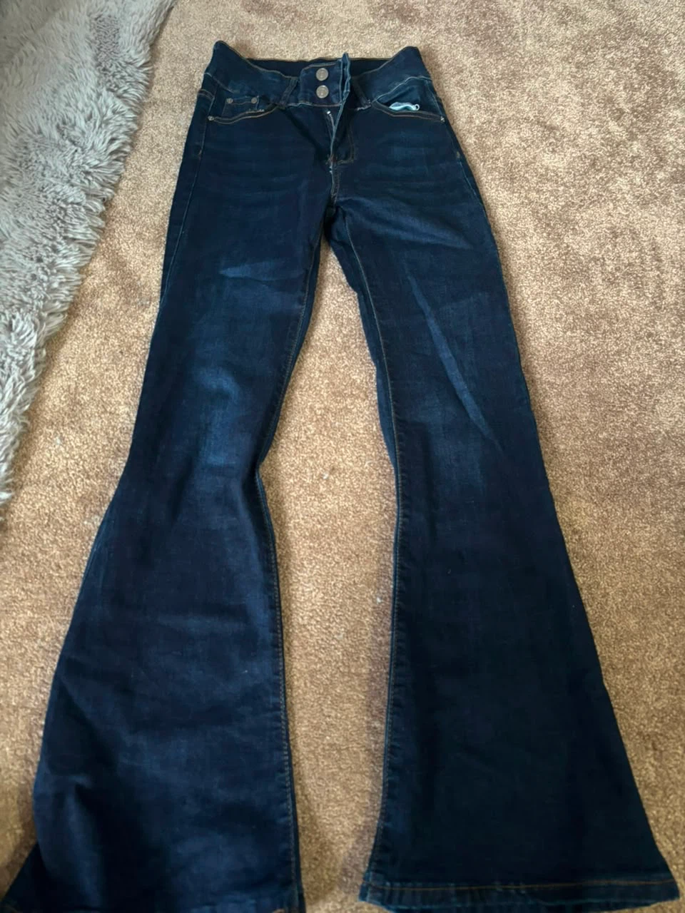 Guess Flare Jeans - photo 4