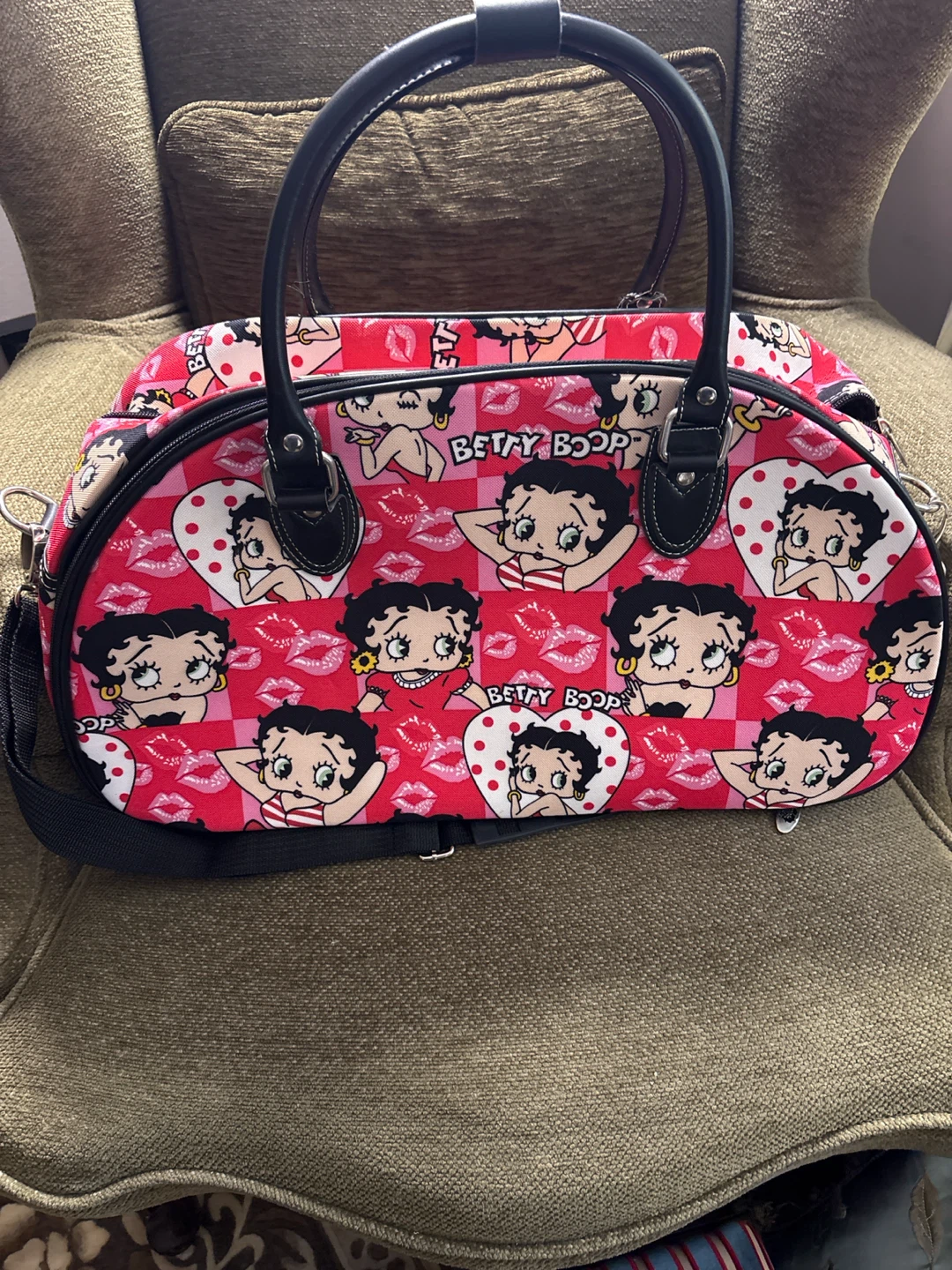 Betty Boop patterned duffel bag
