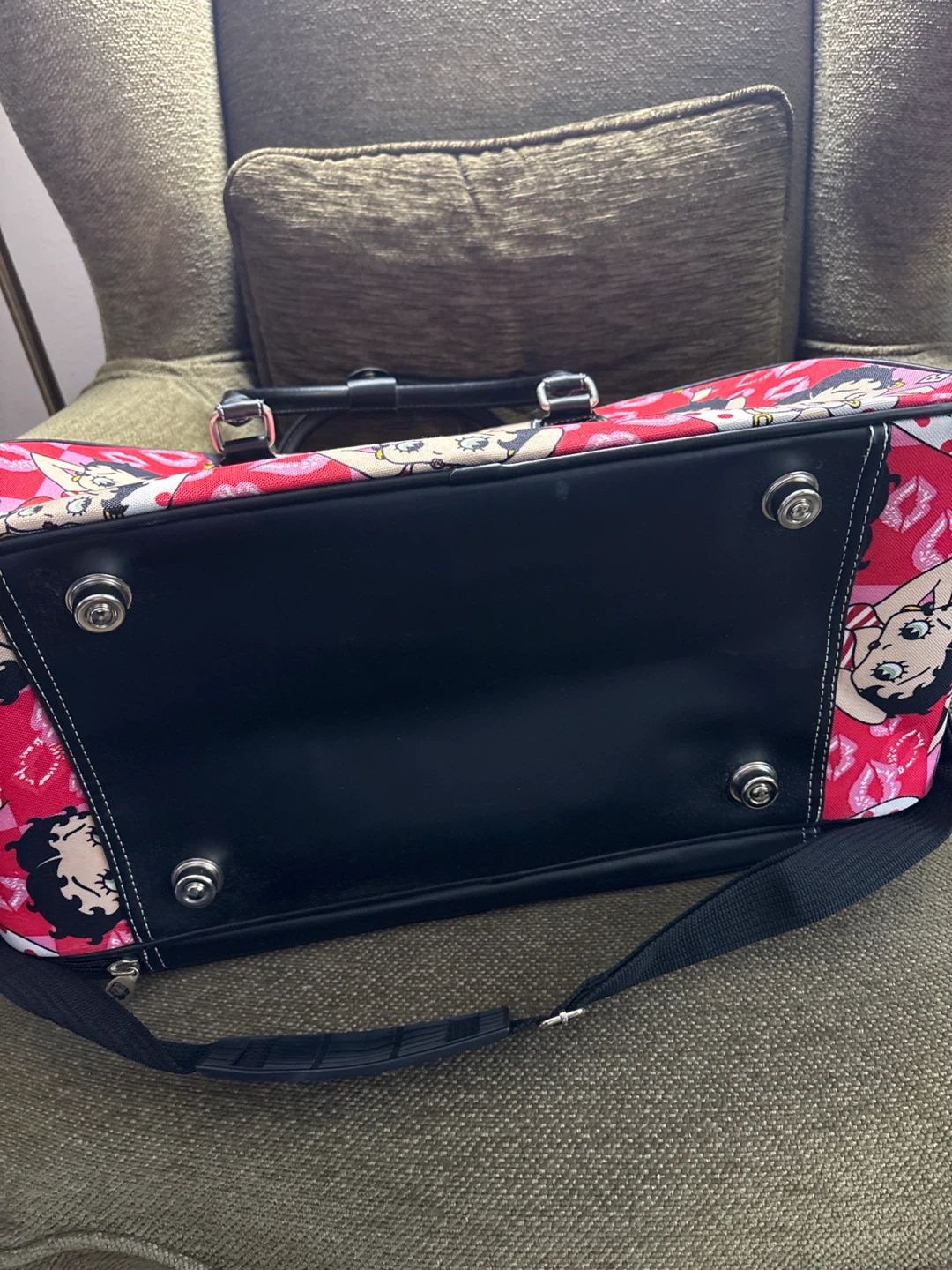Betty Boop patterned duffel bag - photo 3