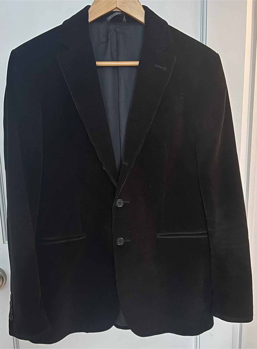 John Varvatos Men's Black Corduroy Blazer, size EU 46, US 36