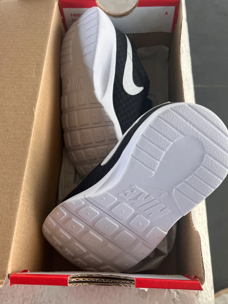 Nike Tanjun (TDV) Shoes Black/White Size 9C - photo 4
