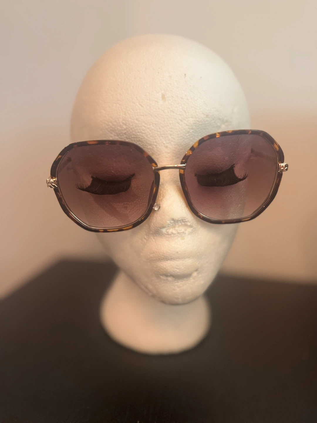 Jessica Simpson Tortoiseshell Sunglasses - photo 3