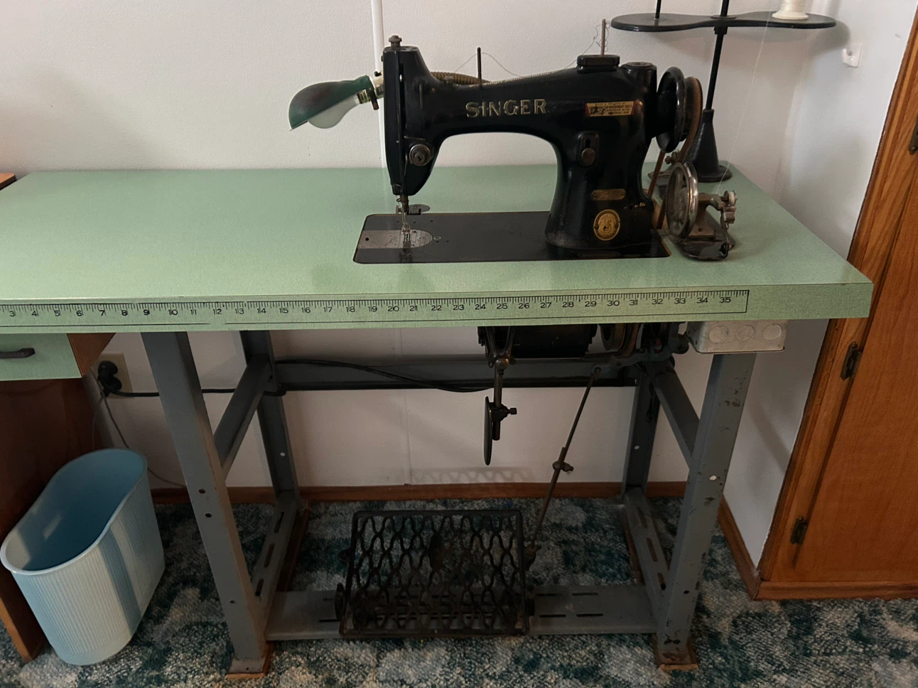 Vintage Singer Industrial Sewing Machine