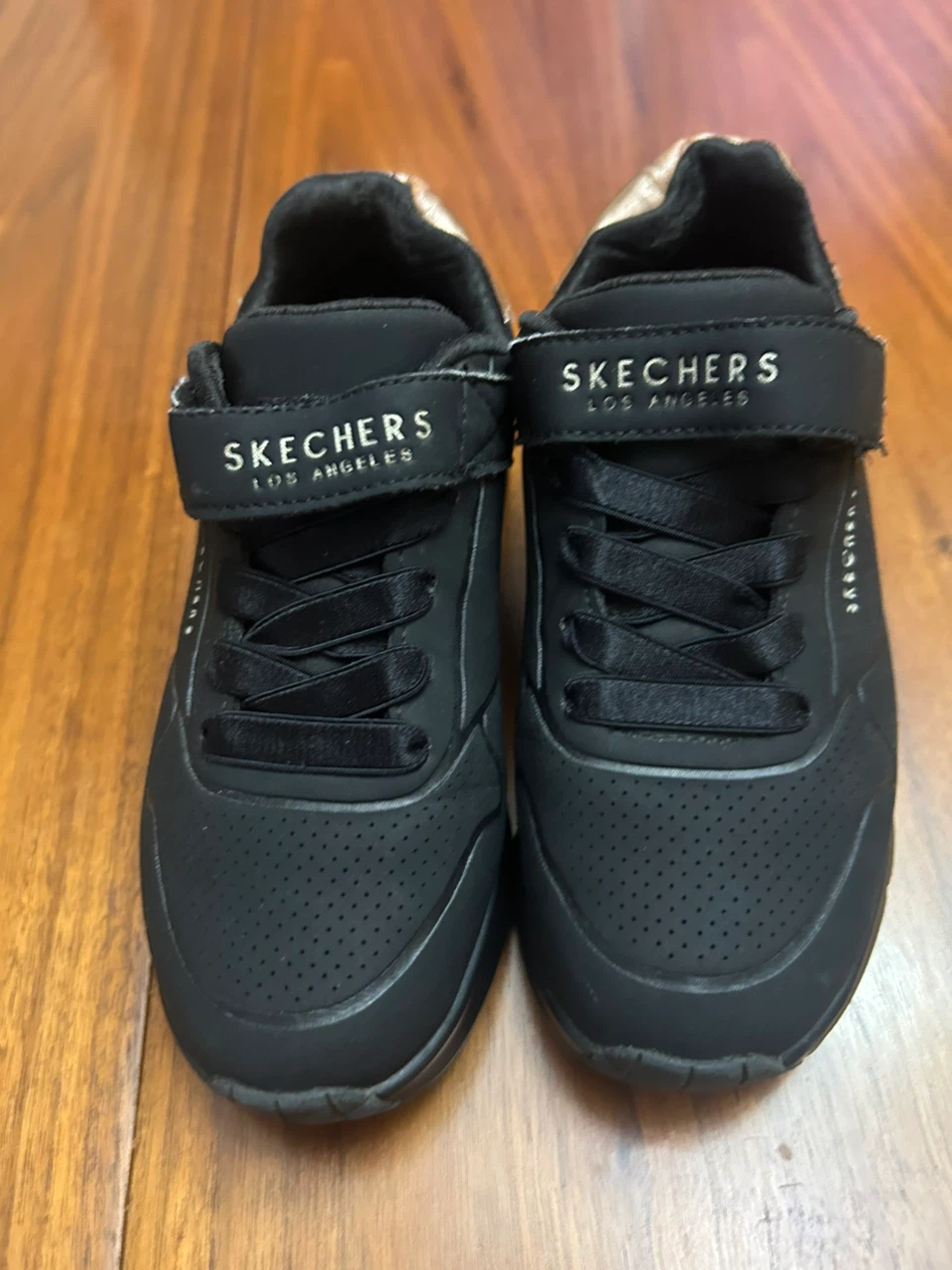 Skechers Los Angeles Black Sneakers