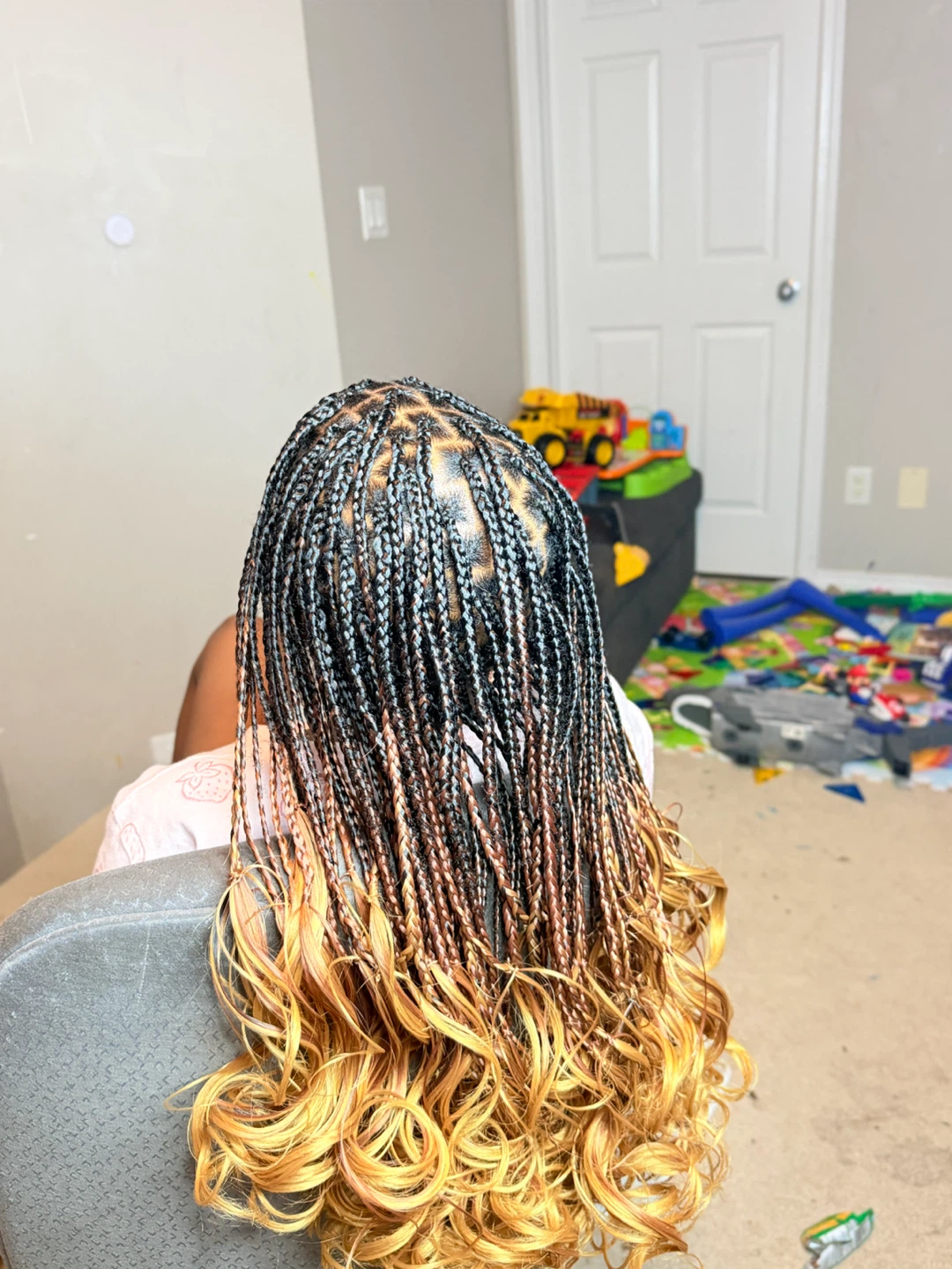 Hair Braiding Service - photo 3