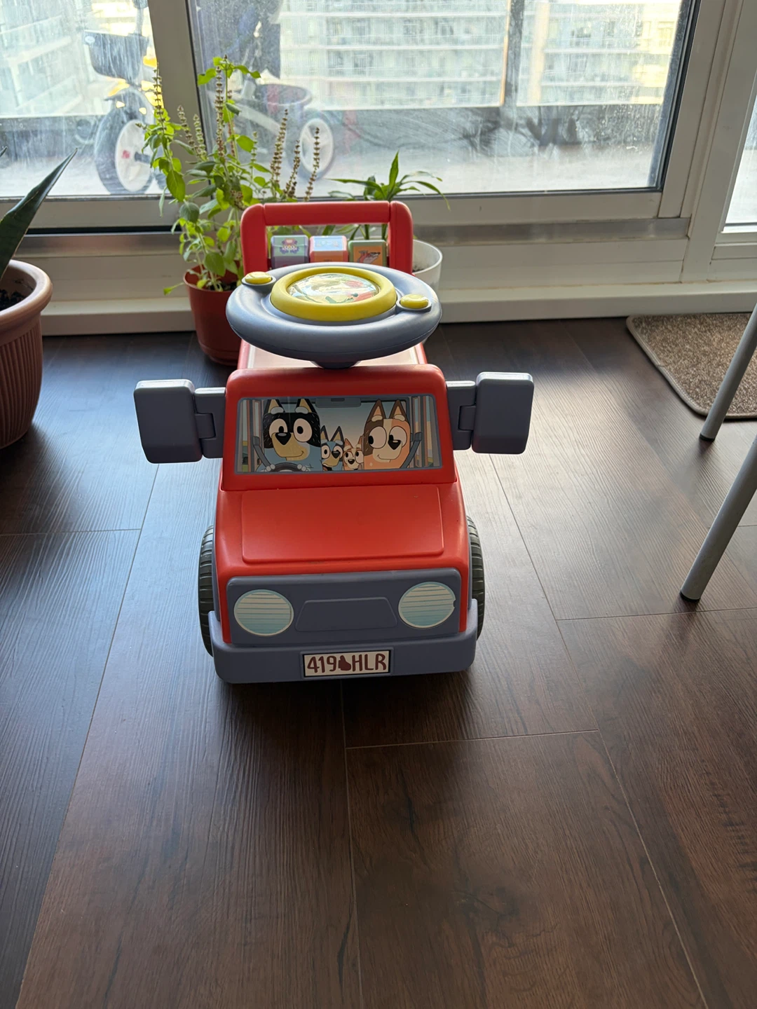 Bluey Ride-On Toy Car - photo 3