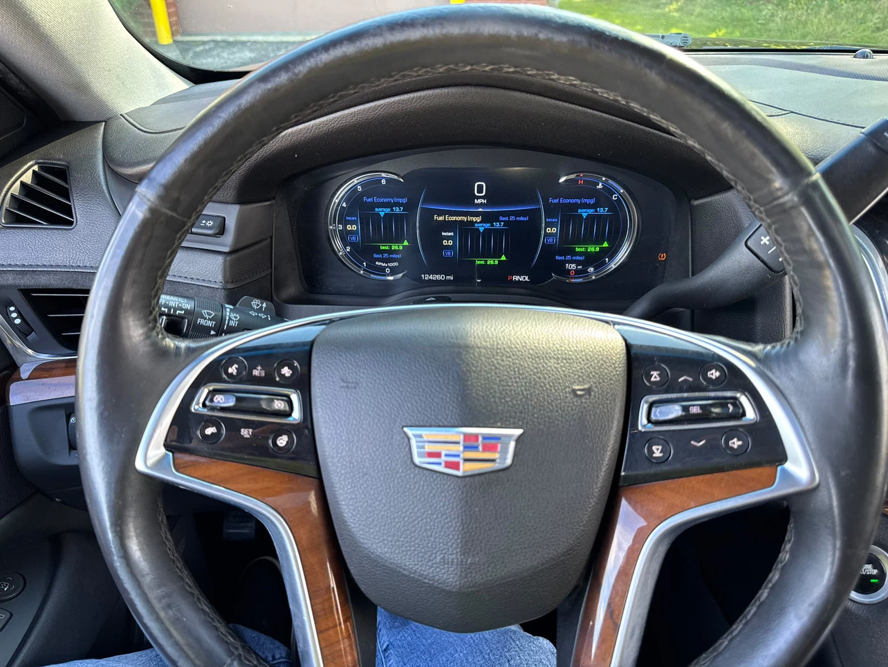2017 Cadillac Escalade in Black - photo 5