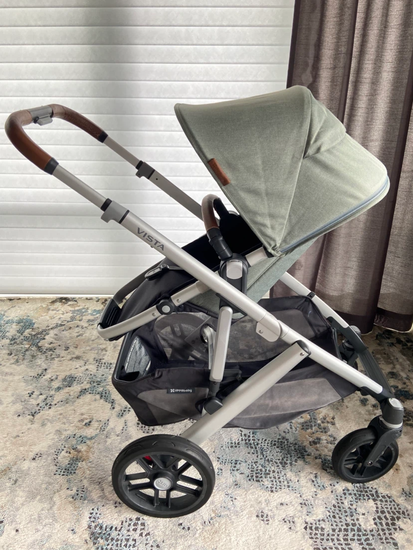 Uppababy Vista V2 stroller and bassinet - photo 4