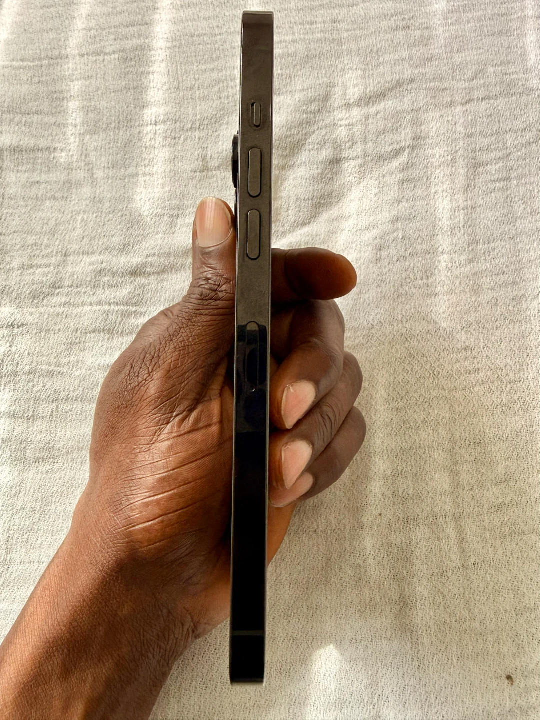 iPhone 14 Pro Max - photo 5
