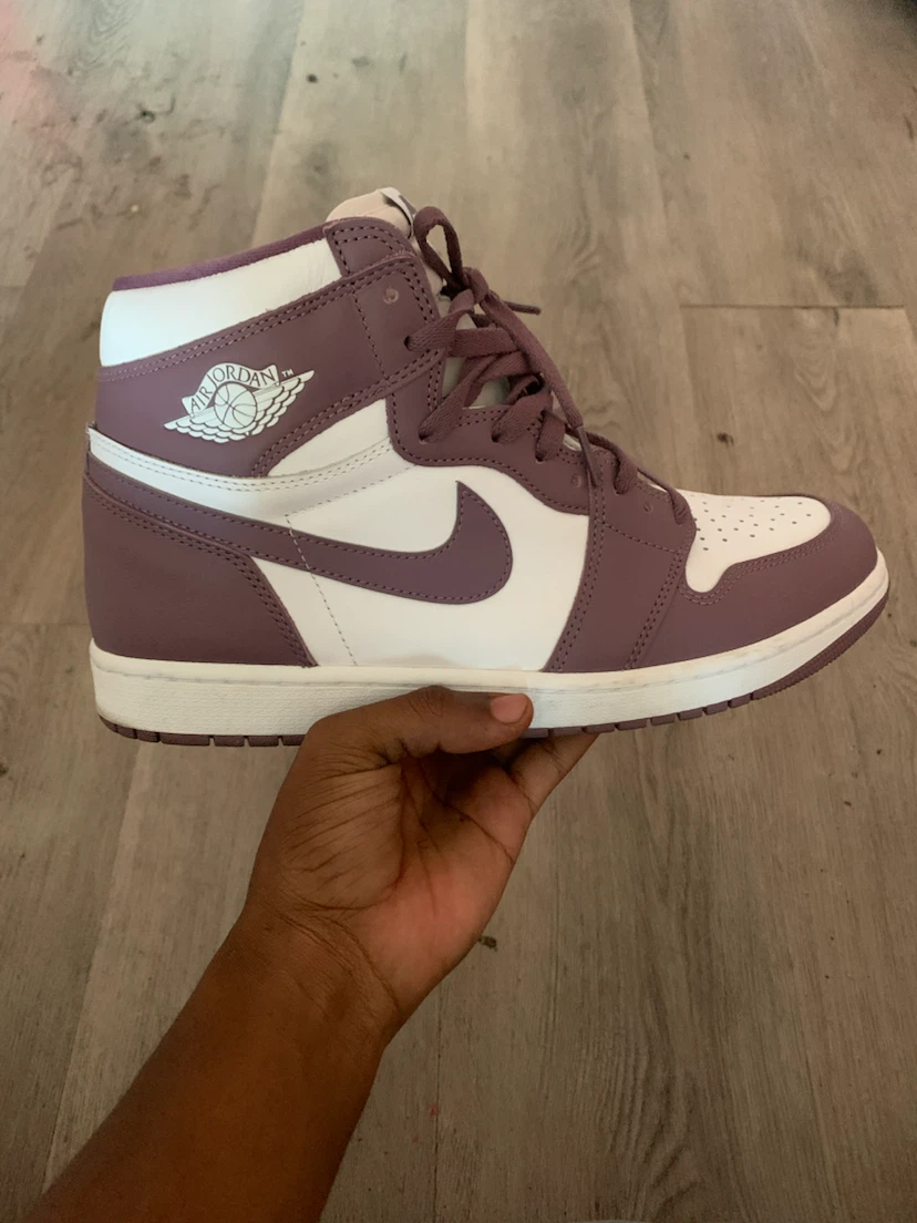 Nike Air Jordan 1 Retro High OG Sky J Mauve