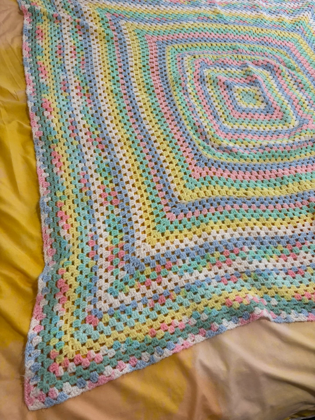 Crocheted baby blanket - photo 3