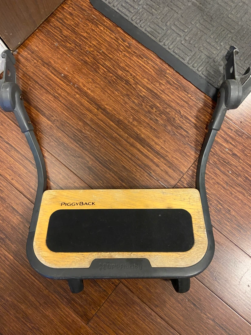 Uppababy Vista piggyback board