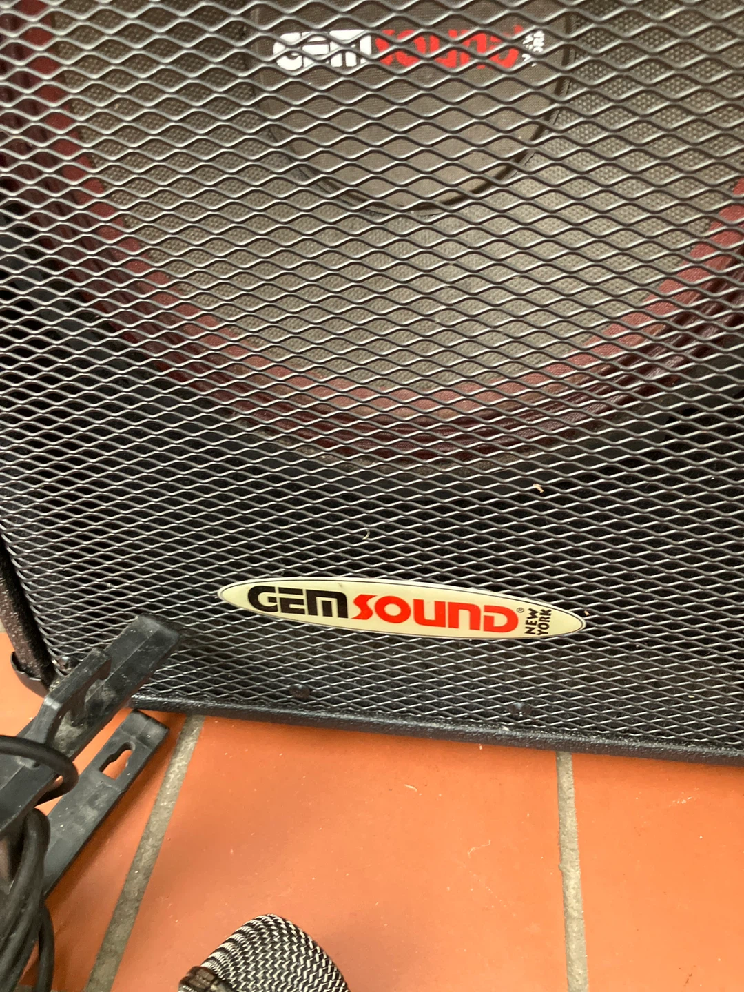 Gem Sound Portable PA Speaker with Microphone - photo 3